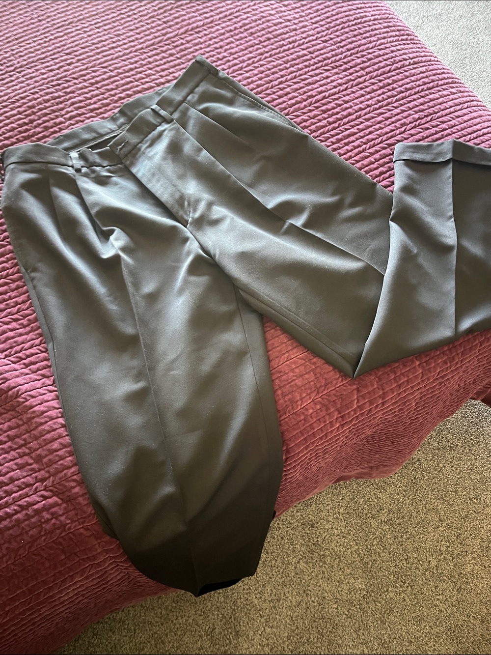 croft & barrow Men's Black Pleated Dress Trousers